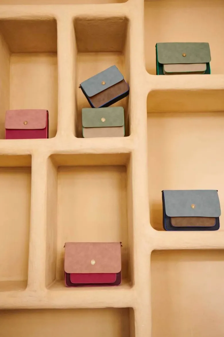 Fenna Schultertasche Klein Uni Grün
