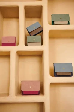 Fenna Schultertasche Klein Uni Rot