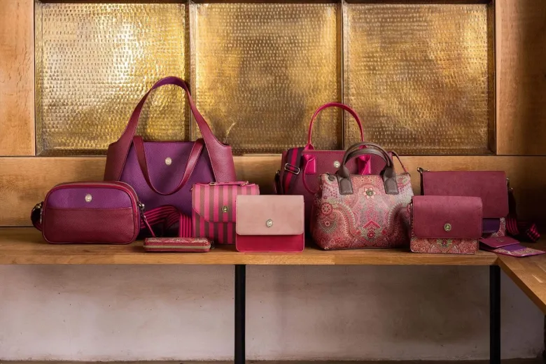 Schultertasche Fenna Klein Jabali Rot