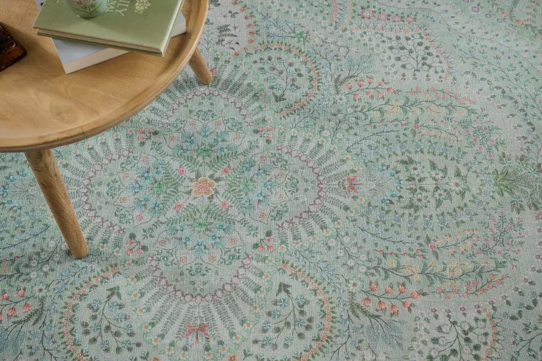 Teppich Alfombra by Pip Hellgrün
